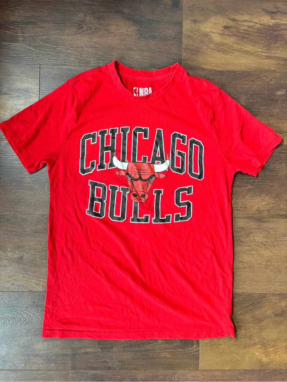 Chicago Bulls Red Graphic Tee - Official NBA Team Shirt